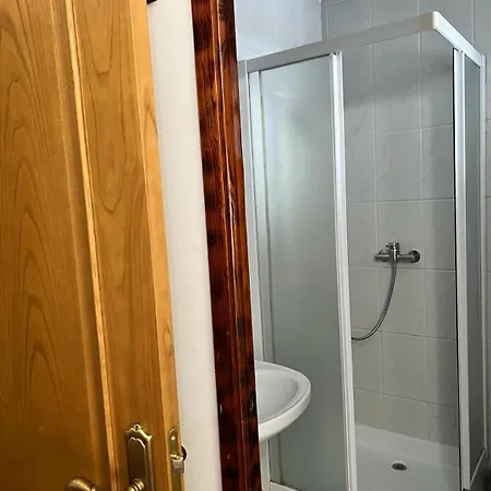Santa Maria Do Poio Hotel 2*