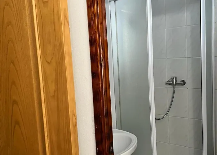 Santa Maria Do Poio Ξενοδοχείο 2*